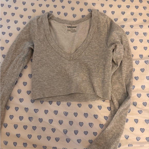 Garage Heather Gray V-Neck Ribbed Crop Top - Picture 1 of 1